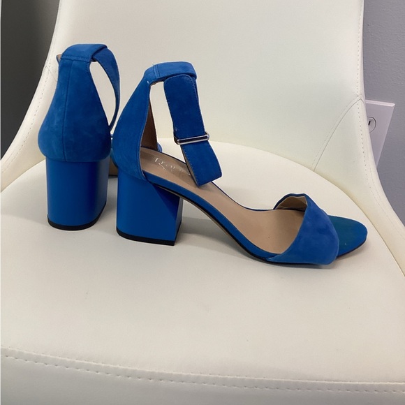 Franco Sarto Blue heels with wrap ankle Size 9 - Picture 5 of 9